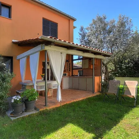 House Olivija Apartment